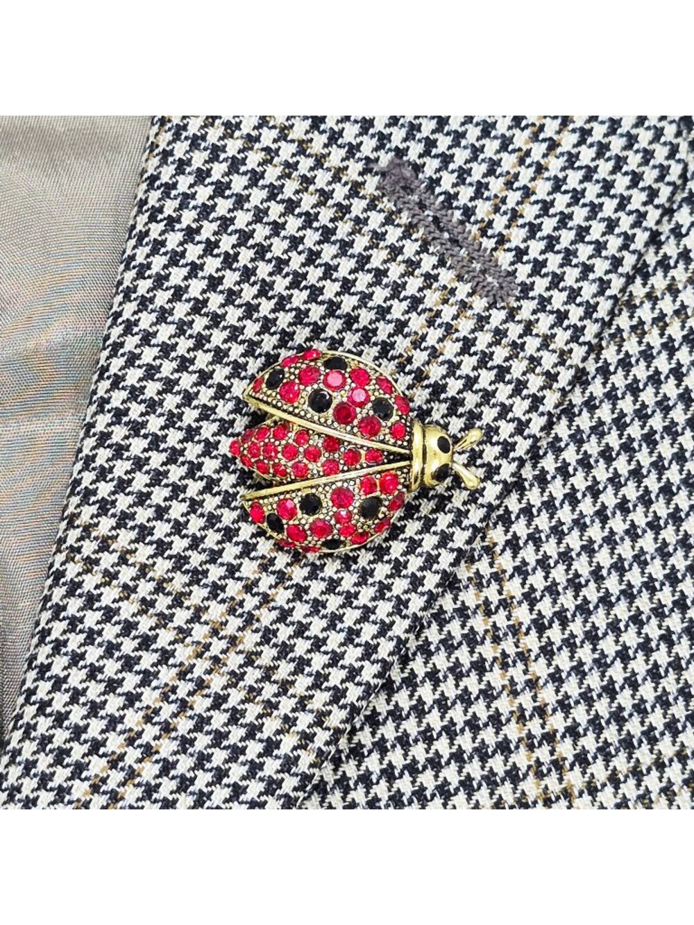 Vintage Red Ladybug Brooch Pin Gold Rhinestone Beetle Crystal Insect Jewelry New - Picture 1 of 5